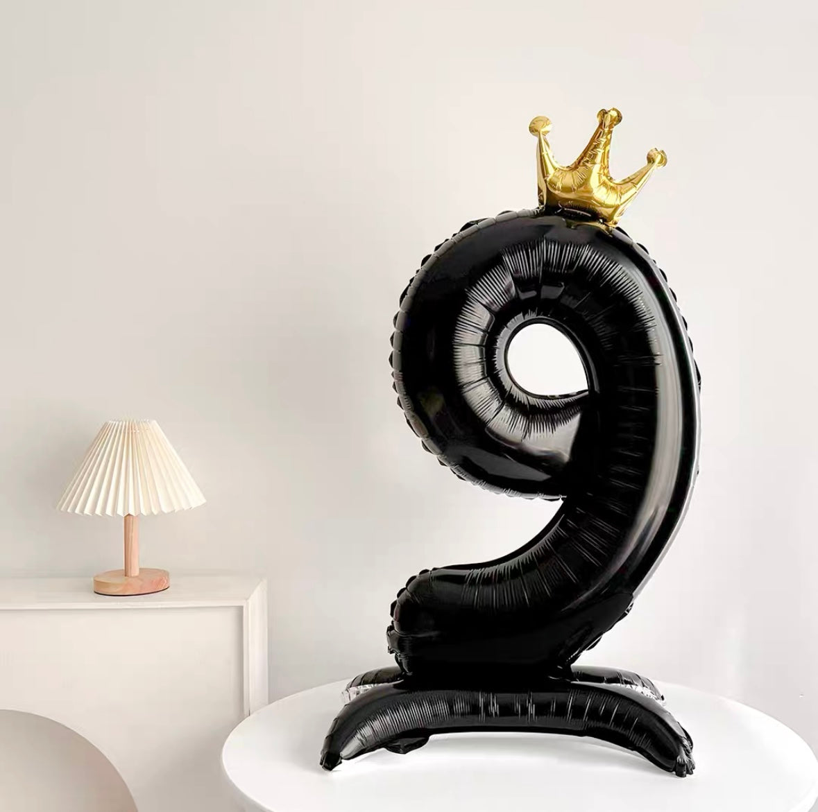 Black Crown Number Balloon