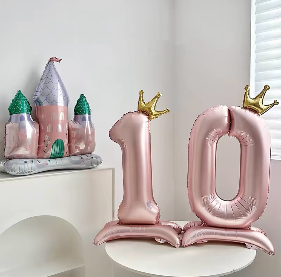 Pearl Pink Crown Number Balloon